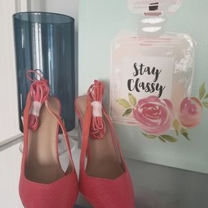 Pink Ombre Lace Up Pumps
